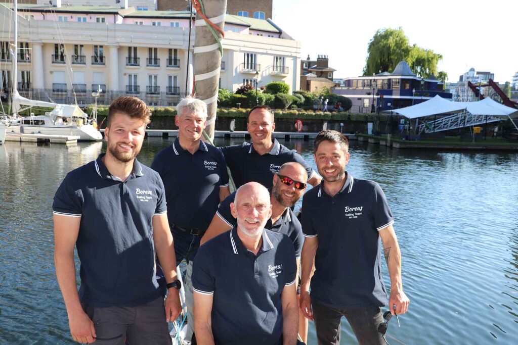 Leerlingen Boreas zeilen